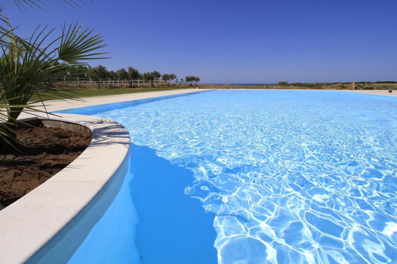 Country Resort Capo Nieddu Santa Caterina Di Pittinuri  Eksteriør bilde