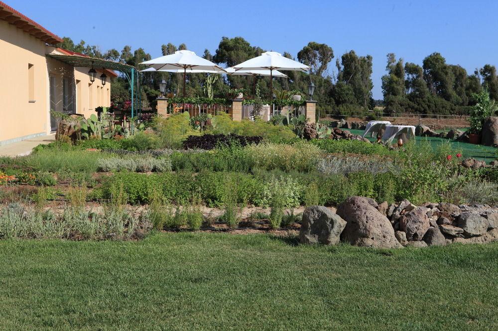 Country Resort Capo Nieddu Santa Caterina Di Pittinuri  Eksteriør bilde