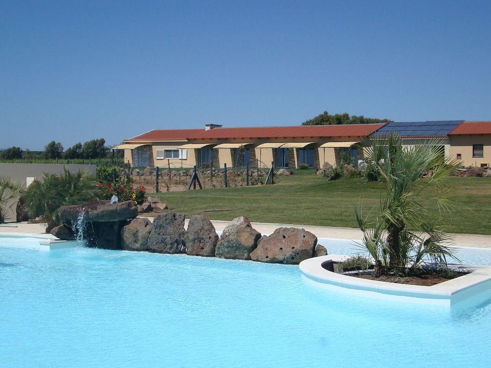 Country Resort Capo Nieddu Santa Caterina Di Pittinuri  Eksteriør bilde
