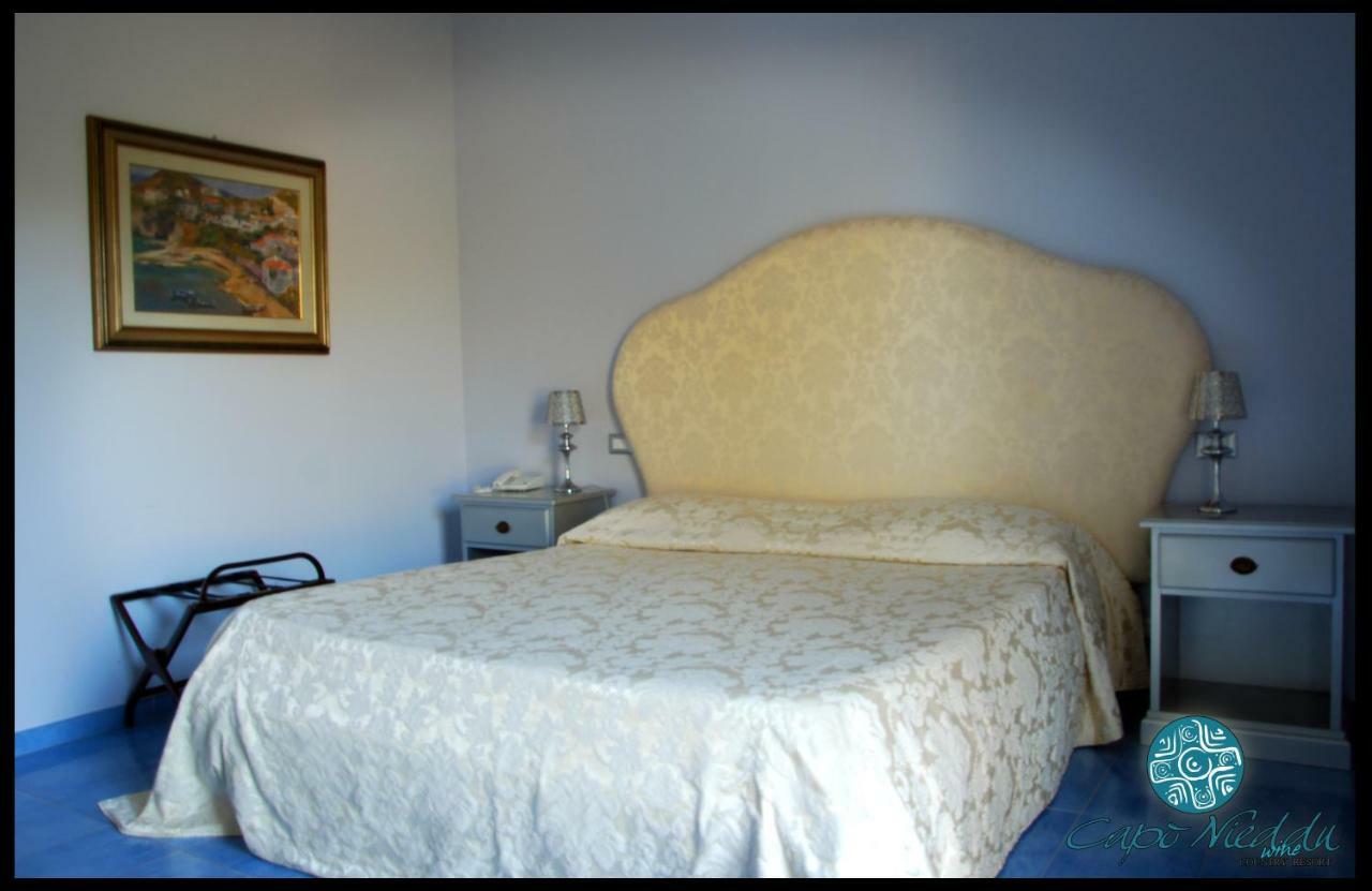 Country Resort Capo Nieddu Santa Caterina Di Pittinuri  Eksteriør bilde