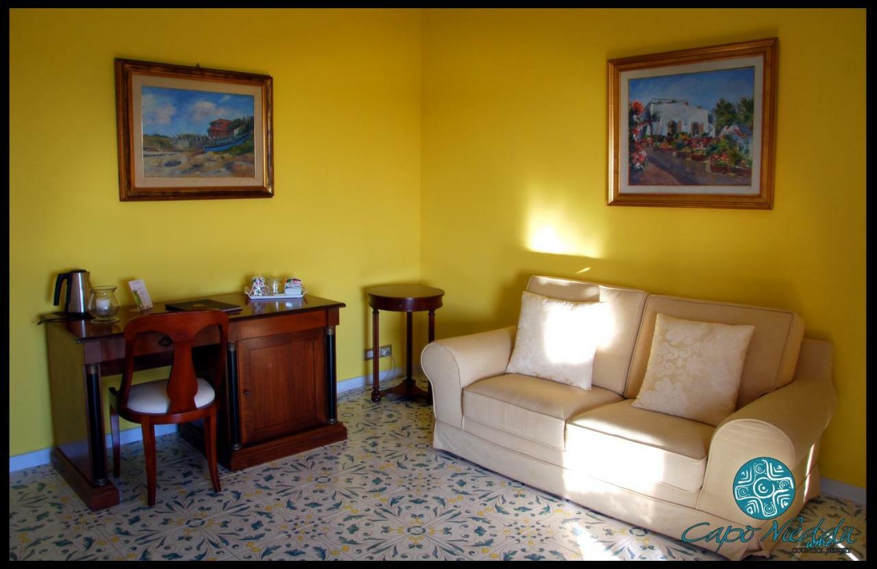 Country Resort Capo Nieddu Santa Caterina Di Pittinuri  Eksteriør bilde