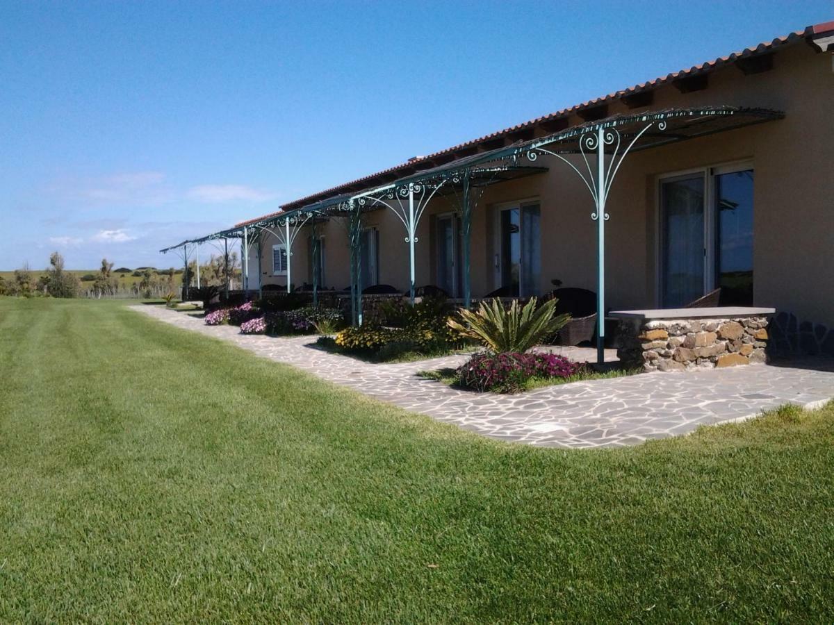 Country Resort Capo Nieddu Santa Caterina Di Pittinuri  Eksteriør bilde